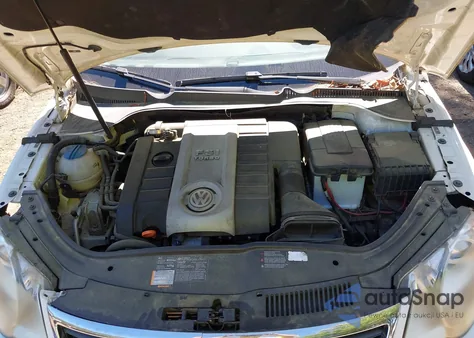 2008 Volkswagen Eos Komfort/Turbo z USA, uszkodzony, nr VIN WVWAA71F98V040279